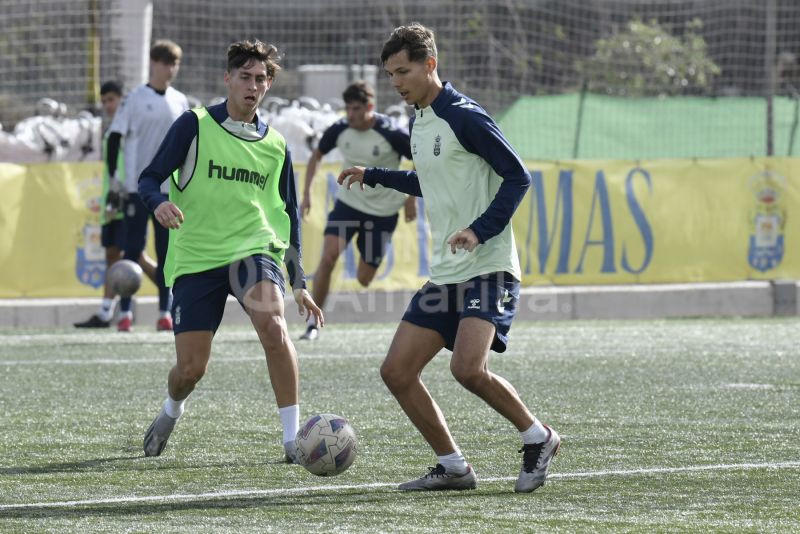 Fotos: El C amarillo se prepara para celebrar el título de Preferente