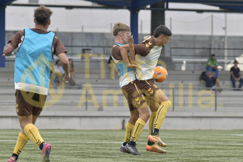 Fotos: Filiales entra en ebullición con el primer ensayo en el Anexo (2-2)