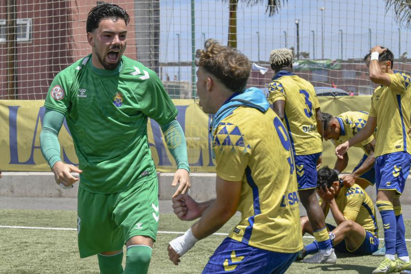 Fotos: Así fue el partido del ascenso de Las Palmas Atlético