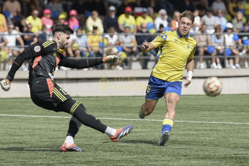Fotos: Así fue el partido del ascenso de Las Palmas Atlético
