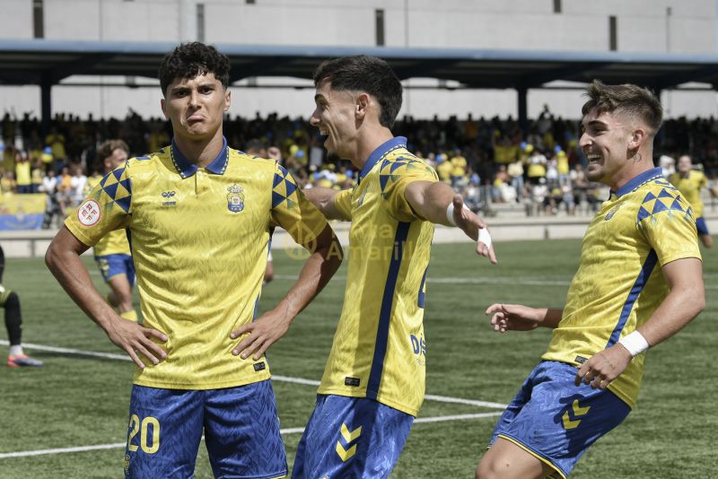 Fotos: Así fue el partido del ascenso de Las Palmas Atlético