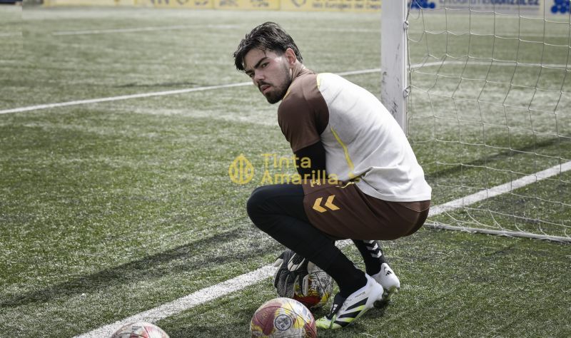 "Clonar la gran labor defensiva de la pasada temporada es clave en Segunda RFEF"