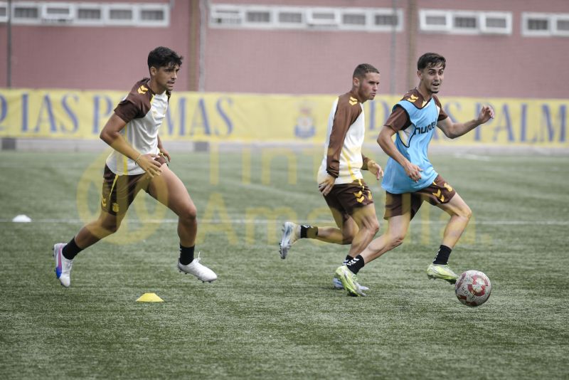 Fotos: Las Palmas Atlético, preparado para el derbi del domingo
