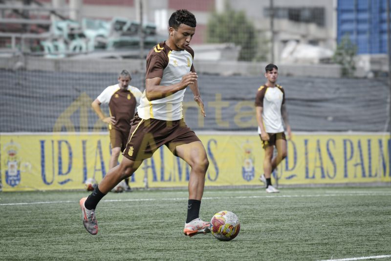 Fotos: Las Palmas Atlético, preparado para el derbi del domingo