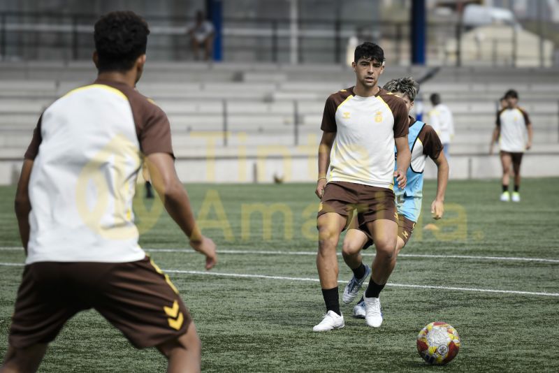 Fotos: Las Palmas Atlético, preparado para el derbi del domingo