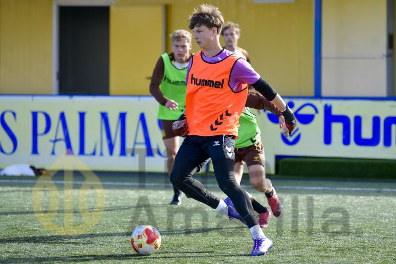 Fotos: Las Palmas C se prepara a fondo para su nueva cita