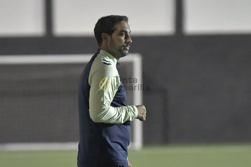 "He visto a un equipo filial bastante maduro en el campo"