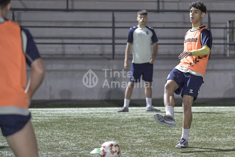 Fotos: La UD, en la recta final para su debut en la Copa juvenil
