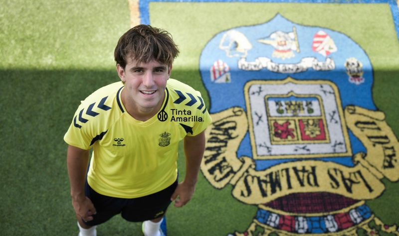 De Iniesta a Pedri, las semillas que inspiran a Alex Bombardó