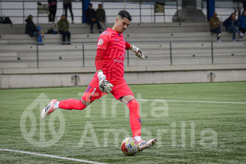 El juvenil de la UD golea (5-0) y crece su ventaja sobre el Tenerife