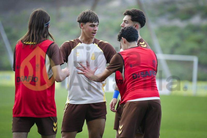 La ilusión del juvenil de Las Palmas de firmar algo grande en Barcelona