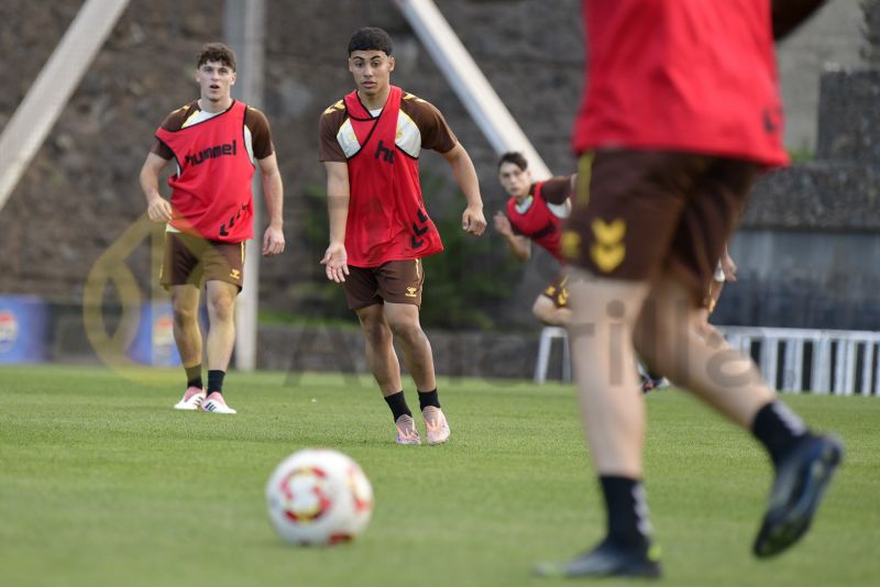 La ilusión del juvenil de Las Palmas de firmar algo grande en Barcelona