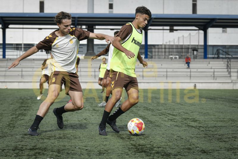 Fotos: Las Palmas C tiene semana corta antes ir a Los Olivos