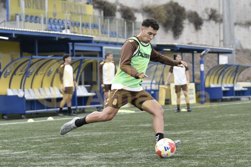 Fotos: Las Palmas C tiene semana corta antes ir a Los Olivos