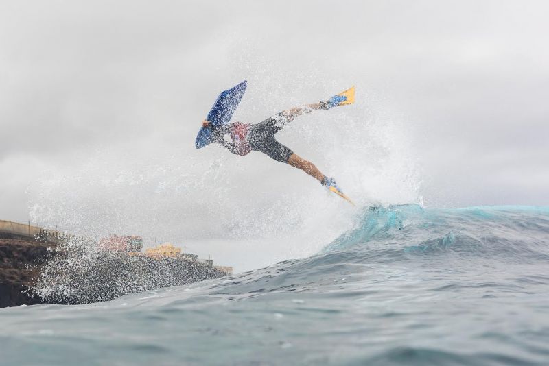 Comienza la pugna de los bodyboard en El Frontón