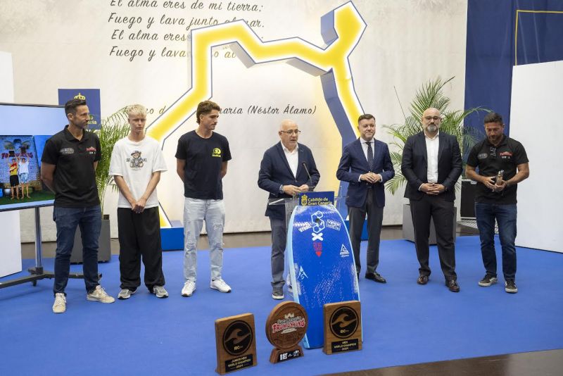 El Cabildo felicita a los héroes grancanarios del Frontón