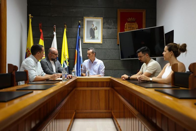 El IID destina más de 30.000 euros para suministro deportivo de La Aldea 