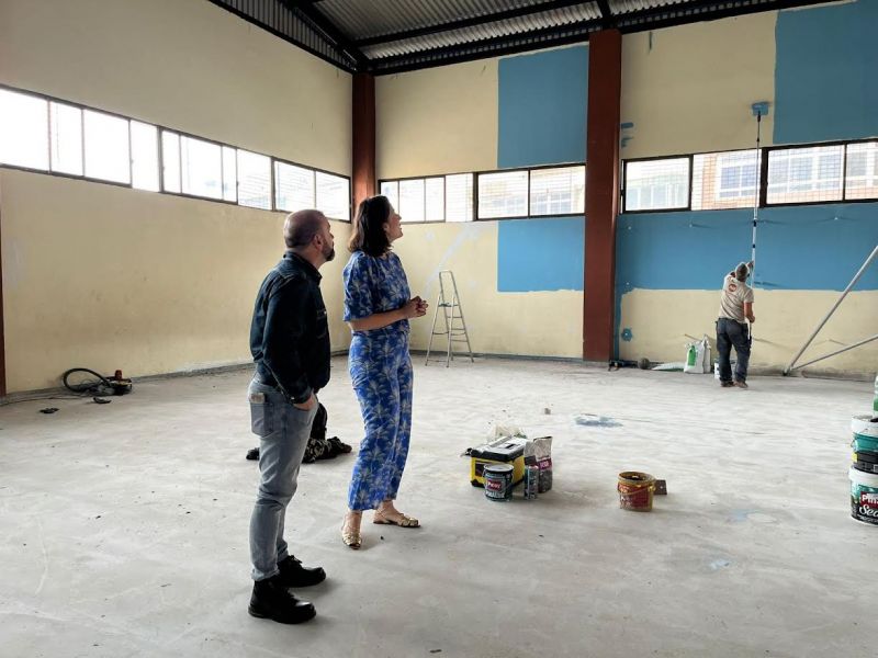 Reforma en la sala polideportiva de la Piscina 29 de abril