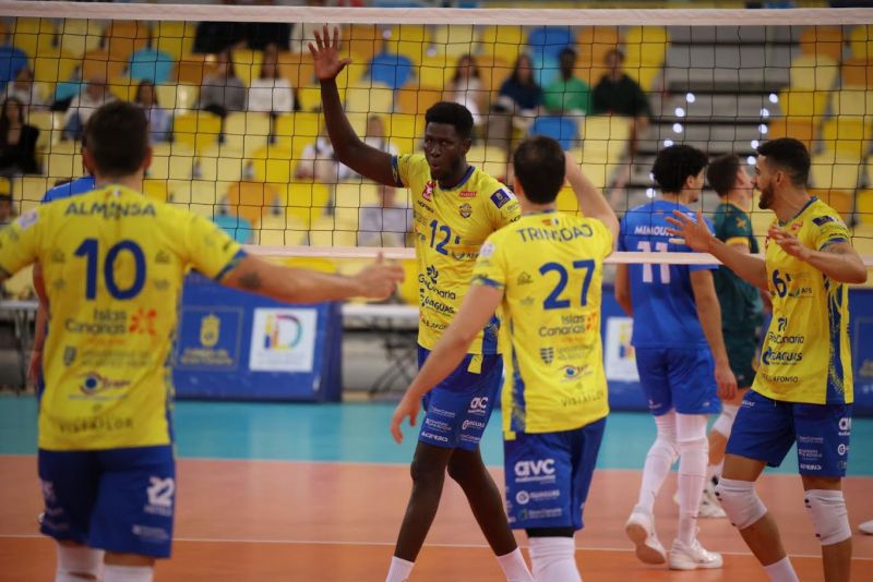 3-0: El Guaguas liquida al Melilla en 73 minutos