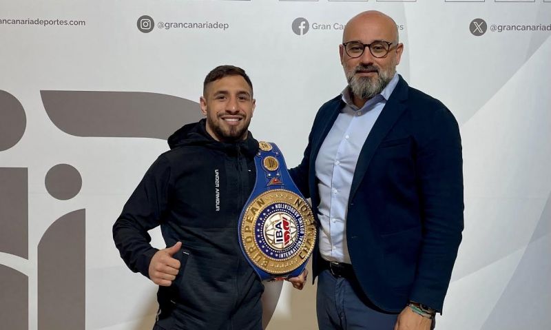 El IID felicita al púgil Samuel Carmona por su reciente título