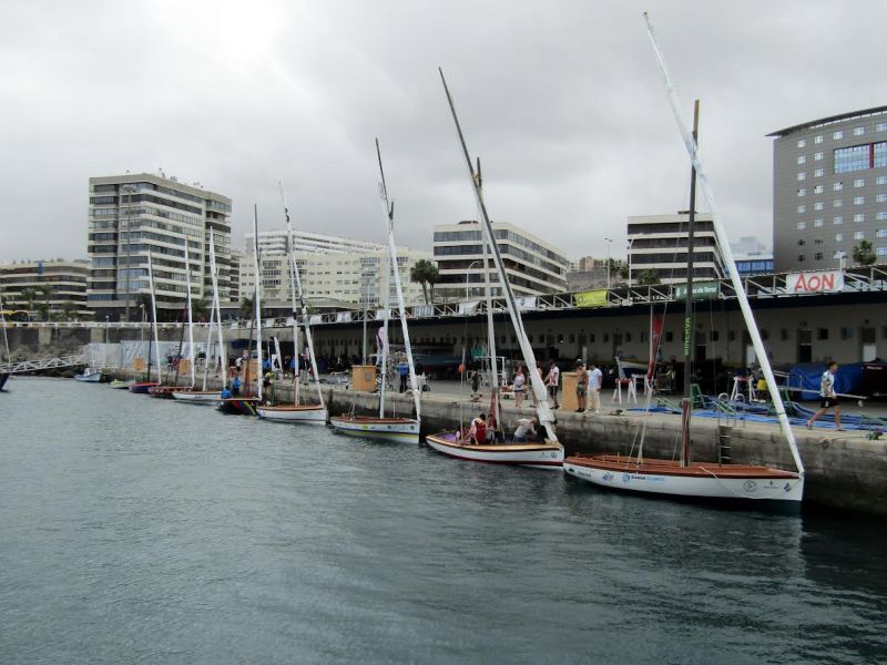Los botes no pudieron desplegar sus nuevas velas