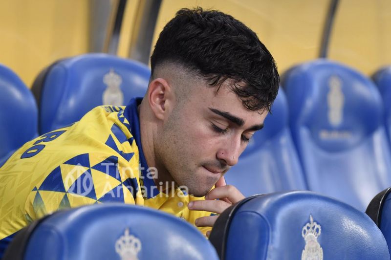 Moleiro recuerda sus lágrimas en su despedida como jugador de la UD