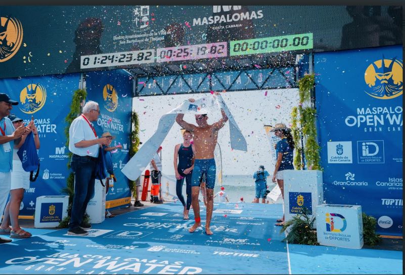 Laura Rodríguez y Yare Cocera conquistan la XIV Maspalomas Open Water