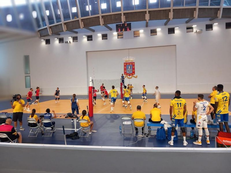 3-0: El Guaguas gana por la vía rápida al Cisneros