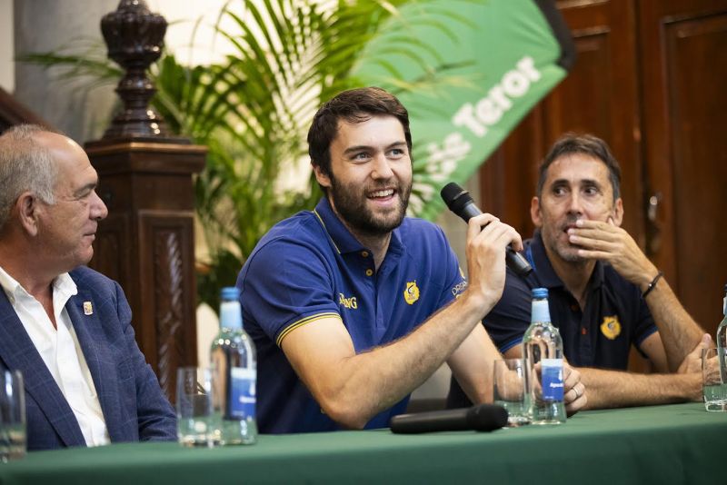 "Creo que en el Gran Canaria voy a volver a volar"