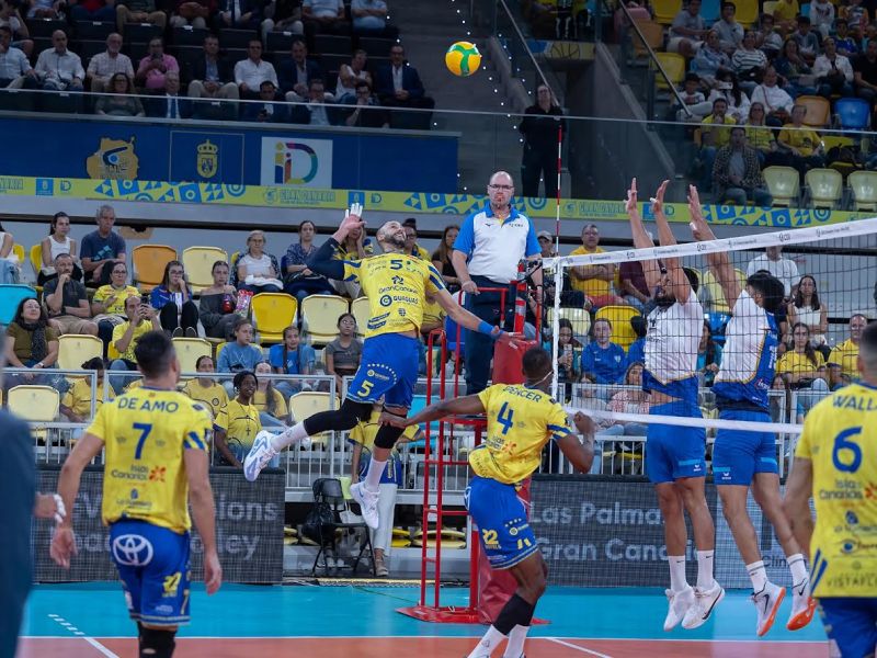 3-0: El Guaguas pasa de ronda y se cruza con Olympiakos