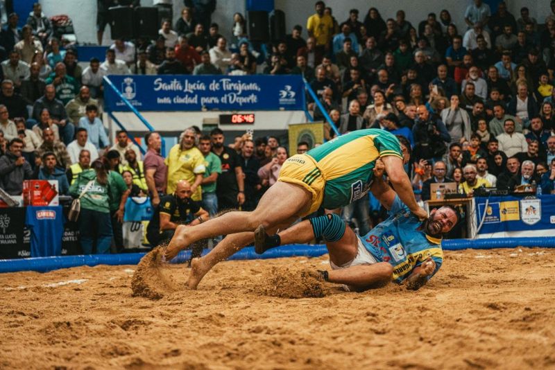 12-9: Unión Gáldar alza el título de liga cuadrangular de Primera