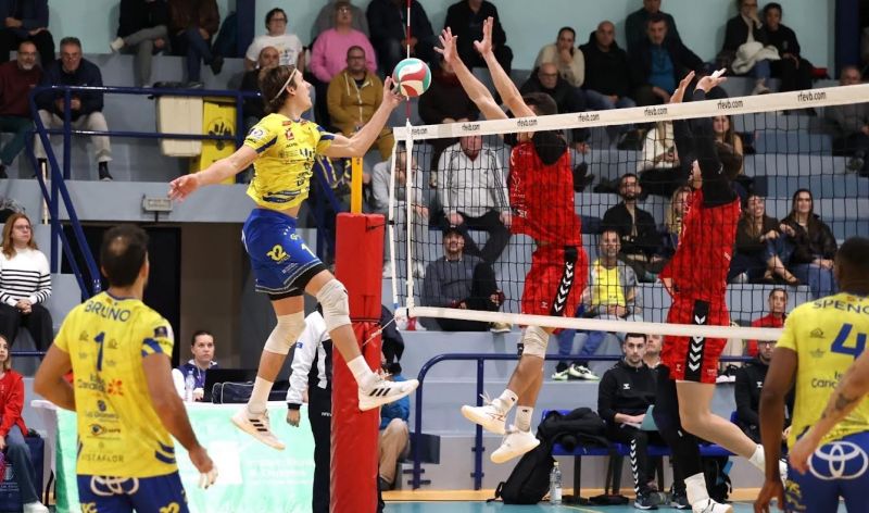 0-3: El Guaguas gana su derbi local con el San Roque