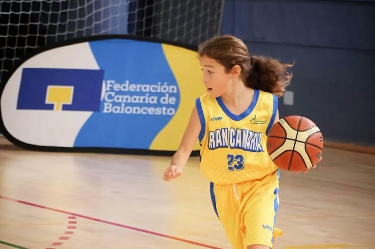 El Cabildo impulsa el deporte base femenino con una nueva línea de subvenciones