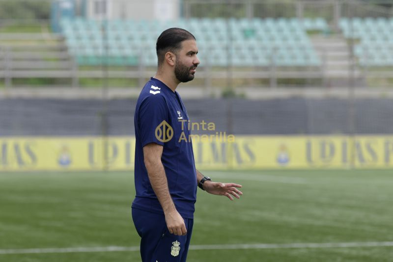 Fotos: El juvenil B de la UD se cruza con el Tuggen suizo