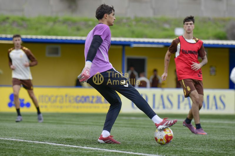 Fotos: Las Palmas C, ante la posibilidad de dar un acelerón en su liga