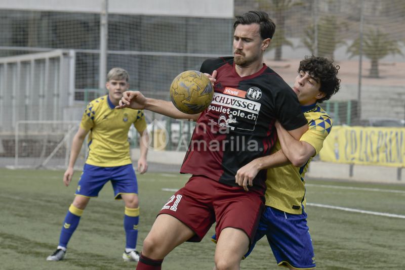 Fotos: El juvenil B de la UD empata con el Tuggen suizo (1-1)