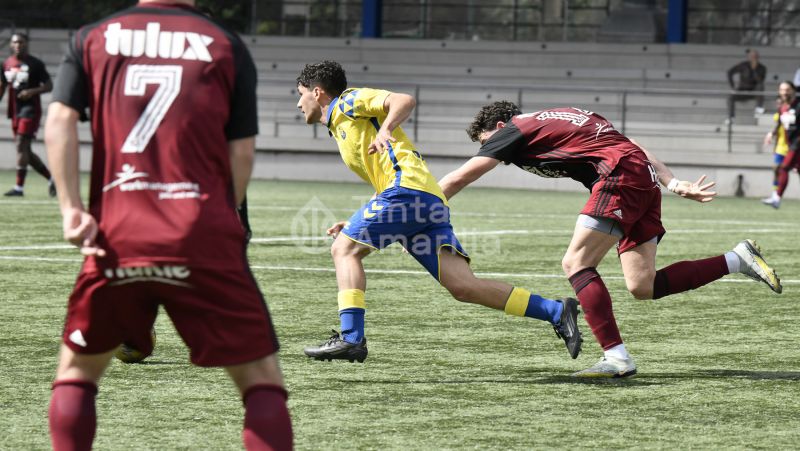 Fotos: El juvenil B de la UD empata con el Tuggen suizo (1-1)