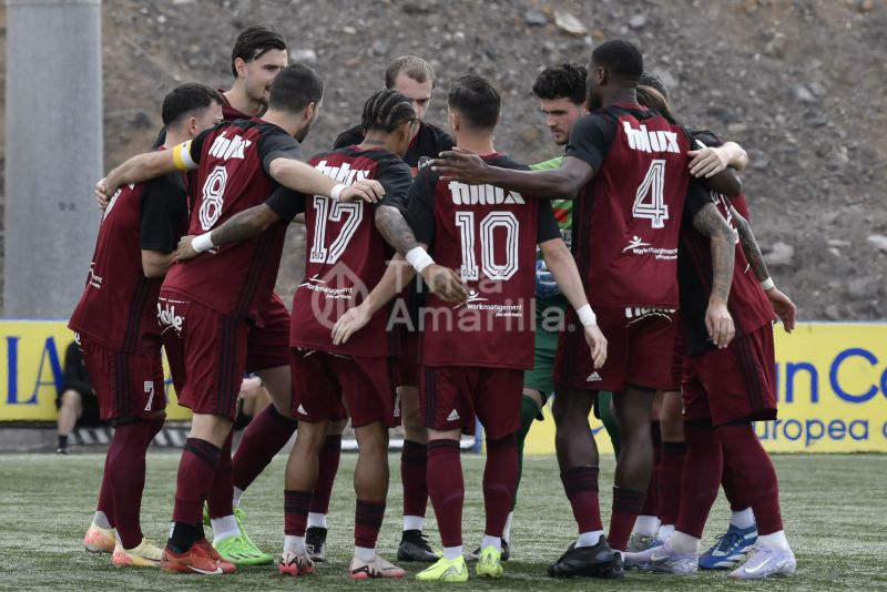 Fotos: El juvenil B de la UD empata con el Tuggen suizo (1-1)