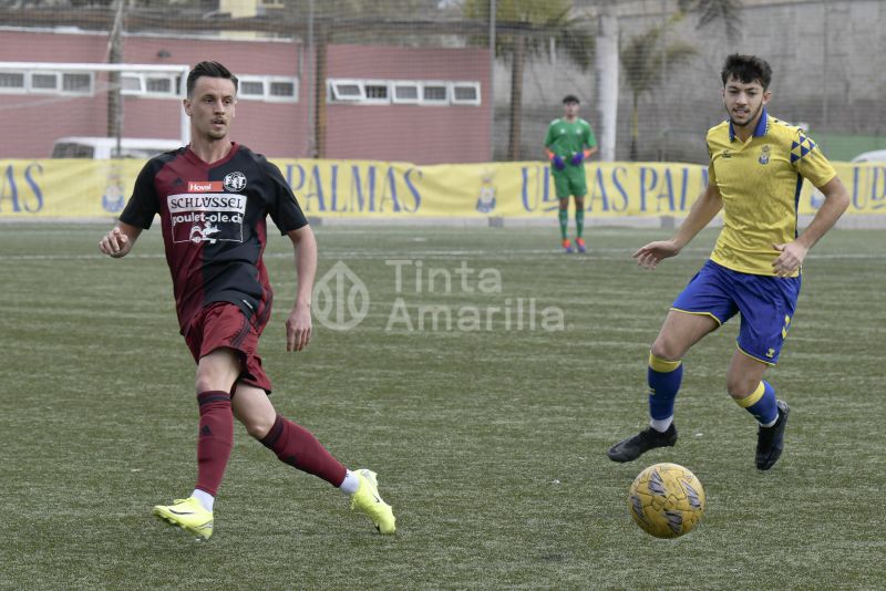 Fotos: El juvenil B de la UD empata con el Tuggen suizo (1-1)