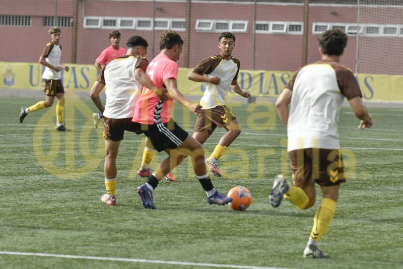 1-0: Las Palmas C gana al Arucas con un tanto de Iván García