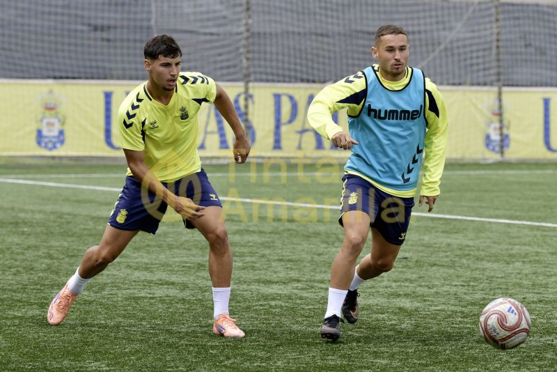 Robaina e Iván López ya dirigen a los filiales de Segunda y Tercera RFEF