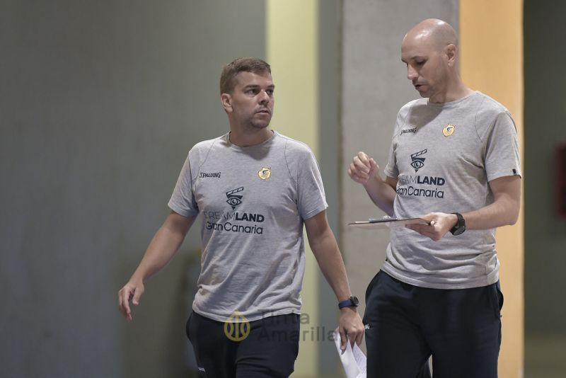 Fotos: El nuevo Gran Canaria zarpa con ilusiones