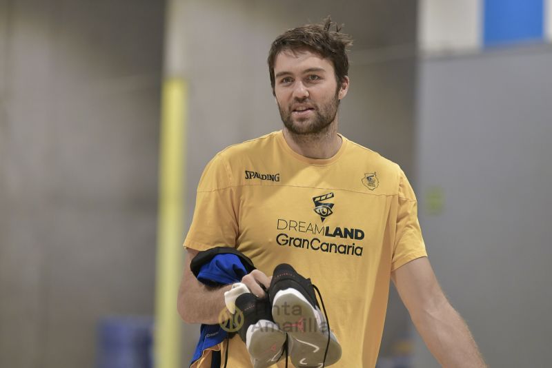 Fotos: El nuevo Gran Canaria zarpa con ilusiones