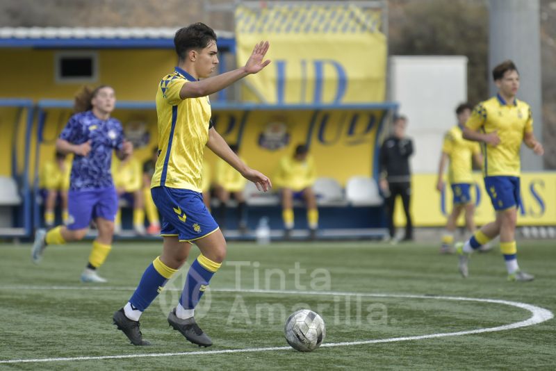Fotos: Las Palmas B juvenil recibe al 35600 en el Anexo