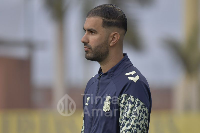 Fotos: Las Palmas B juvenil recibe al 35600 en el Anexo