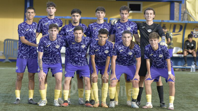 Fotos: Las Palmas B juvenil recibe al 35600 en el Anexo