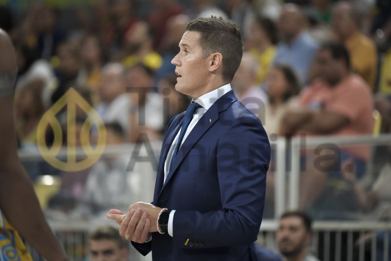 Lakovic reconoce que Labeyrie no es como John Shurna