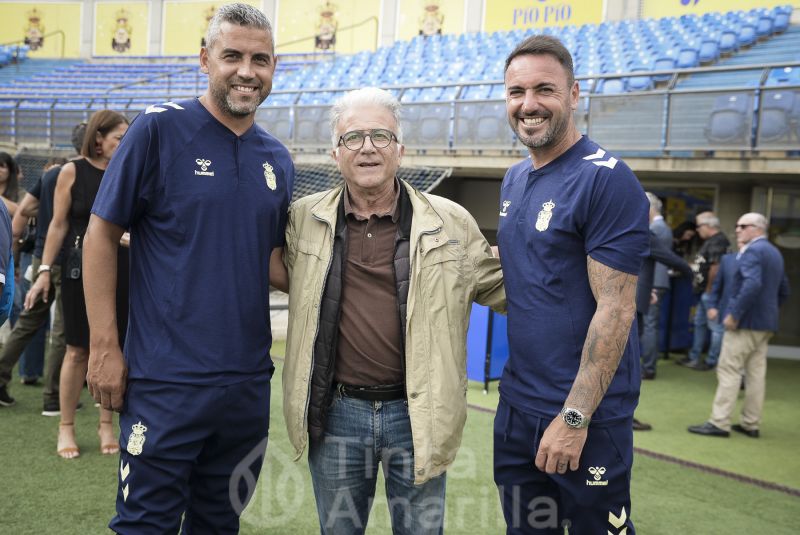 La UD Las Palmas presenta su nuevo producto: Pío Pío Pilsen 100% Malta