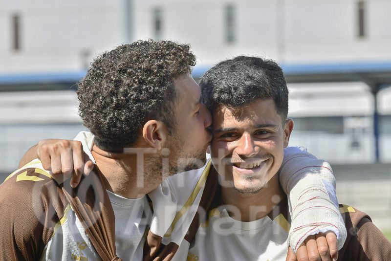 Fotos: La alegría de no ver de paisano a Aaron Jorge