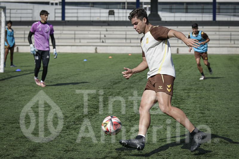 Fotos: La alegría de no ver de paisano a Aaron Jorge